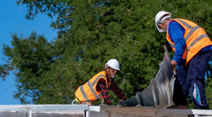 Professional gutter cleaning in Interlaken, NY